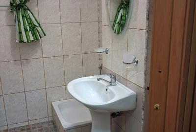 Apartament cu 2 camere decomandat în Berceni - 3