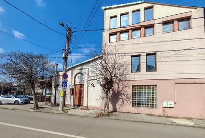 Casă individuală cu 6 camere cu Canalizare în Central - 25