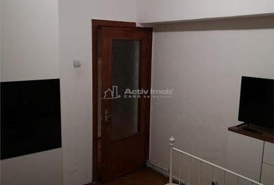 Apartament cu 2 camere decomandat în Rovine - 2
