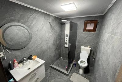 Casă cu 5 camere cu Teren 230 Mp în Central - 9