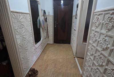 Apartament cu 3 camere decomandat în Calarași 4 - 6
