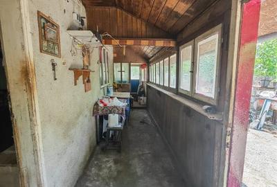 Casă cu 2 camere cu Teren 900 Mp în Brăgăreasa