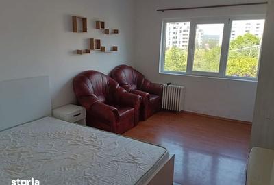 Garsonieră decomandată în Nufărul - 4