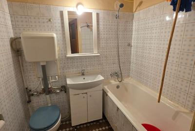 Apartament cu 2 camere decomandat în Titan - 14