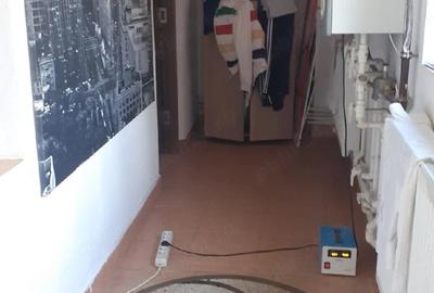 Casă cu Teren 250 Mp în Central - 1