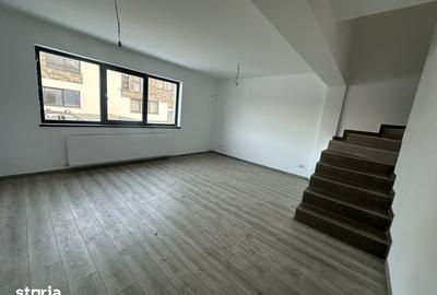 Casă cu 4 camere cu Teren 207 Mp în Prelungirea Ghencea - 2