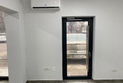 Spațiu comercial, de 32 mp, în Nord
