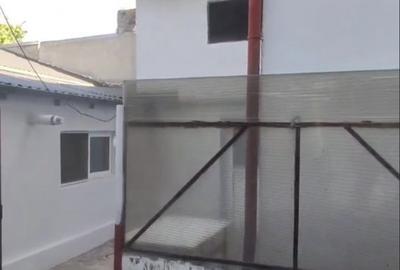 Casă cu 3 camere cu Teren 40 Mp în Lacul Tei