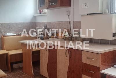 Apartament cu 3 camere decomandat în Central - 8