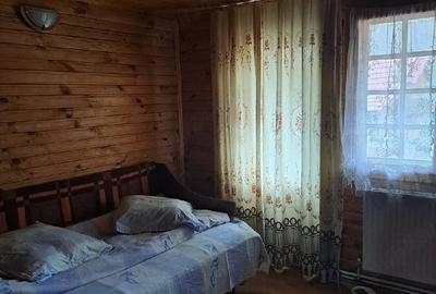 Casă cu 5 camere cu Teren 600 Mp în Central