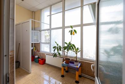 Spațiu comercial, de 296.2200012207 mp, în Ultracentral - 9