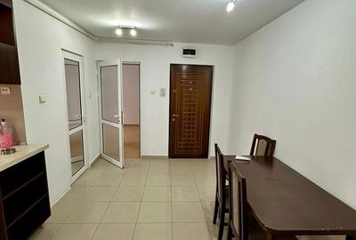 Apartament cu 2 camere decomandat în Central - 11