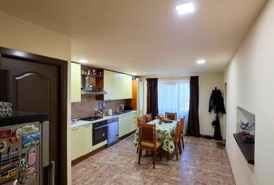 Casă cu 7 camere cu Garaj în Câmpineanca - 4