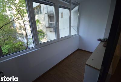 Apartament cu 3 camere decomandat, mobilat în Titan - 5
