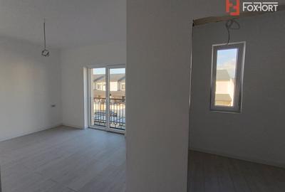 Duplex cu 4 camere cu Canalizare în Chișoda - 1