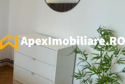 Apartament cu 3 camere semidecomandat, mobilat în Universitate - 18