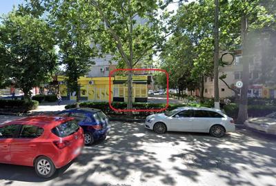 Spațiu comercial, de 32 mp, în Central - 3