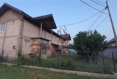 Casă cu Teren 740 Mp în Urziceni