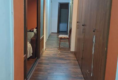 Apartament cu 4 camere semidecomandat în City Park Mall - 2