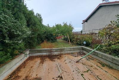 Casă individuală cu 3 camere cu Canalizare în Central - 9