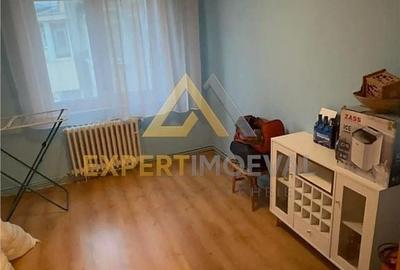 Apartament cu 5 camere în Traian - 13