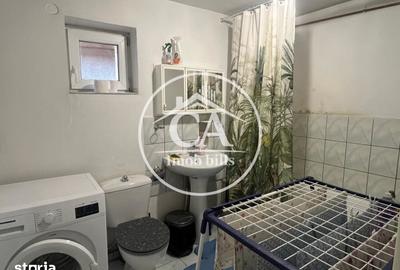 Casă cu 5 camere semidecomandat cu Teren 2000 Mp în Sânmartin - 7