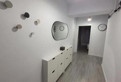 Apartament cu 2 camere decomandat în Calea București