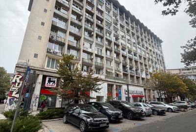 Apartament cu 2 camere semidecomandat în P-ța Romană