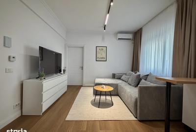 Apartament cu 2 camere semidecomandat, mobilat în 1 Mai