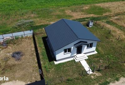 Casă cu 3 camere cu Teren 400 Mp în Central - 4