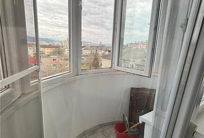 Apartament cu 2 camere semidecomandat în Gării - 1