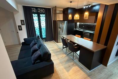 Apartament cu 3 camere semidecomandat, mobilat în Sisești