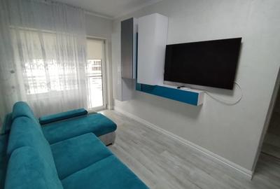Apartament cu 3 camere decomandat în Copou