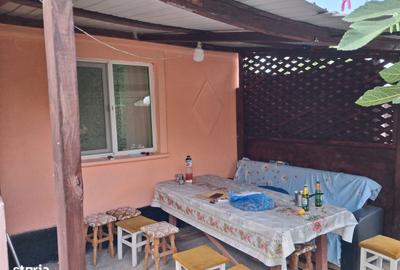 Casă cu 3 camere în Arsa