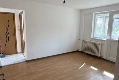 Apartament cu 2 camere decomandat în Pantelimon