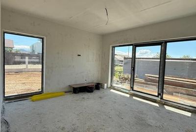 Casă cu 4 camere cu Teren 417 Mp în Tărlungeni - 11
