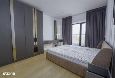 Apartament cu 3 camere în Tei
