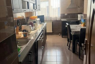 Apartament cu 3 camere decomandat în Exercițiu - 3