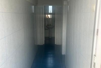 Spațiu comercial, de 200 mp, în Central