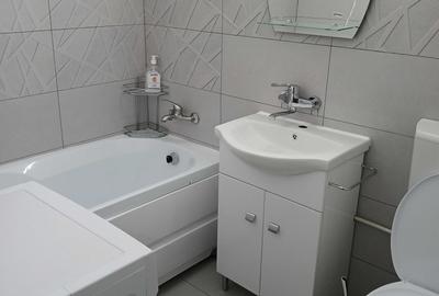 Garsonieră decomandată în Central - 7