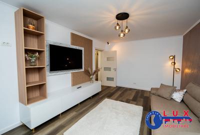 Apartament cu 3 camere decomandat în Babadag