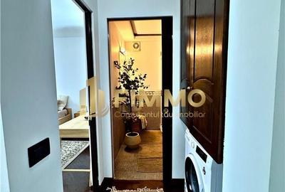 Apartament cu 3 camere semidecomandat în Ultracentral