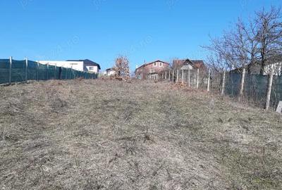 Teren de 1142 mp, în Vulcan