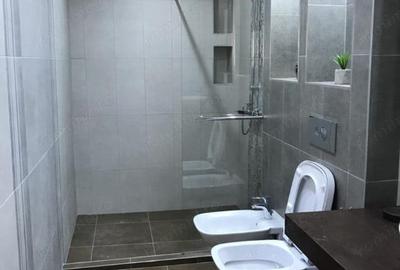 Apartament cu 3 camere decomandat în Colentina