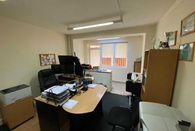 Apartament cu 3 camere decomandat în Ultracentral
