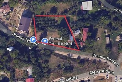 Teren de 1750 mp, în Central - 3