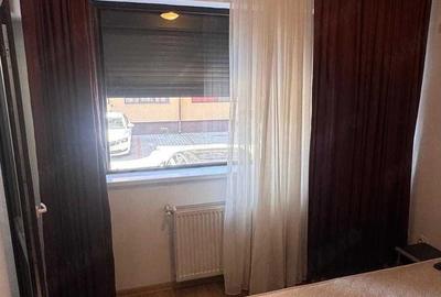 Garsonieră decomandată în Apărătorii Patriei