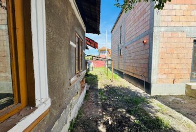 Casă cu 3 camere cu Teren 220 Mp în Central - 5