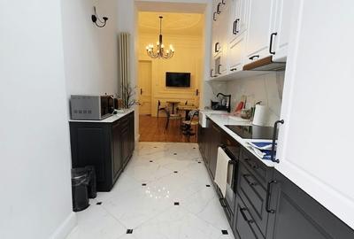 Apartament cu 4 camere în Ultracentral