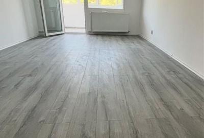 Apartament cu 2 camere decomandat în Tudor